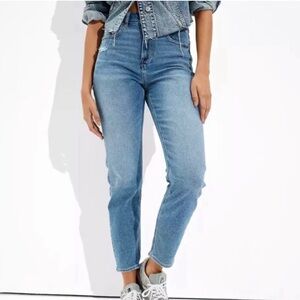 American Eagle Women’s Mom Jeans Size 10 Straight Leg Tapered